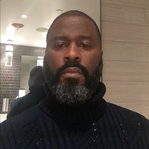 Meet your Posher, Charles